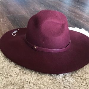 Burgundy felt hat